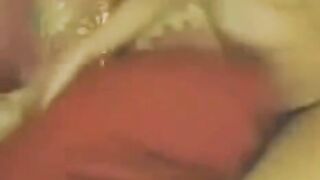 Asian beauty masturbates in front of the webcam