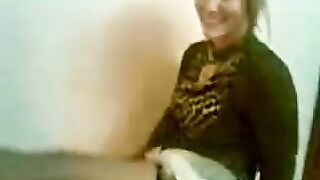 The young couple tried to fuck in front of cam