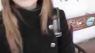 A sexy girl is not shy to do blowjob in public places
