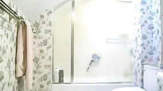 Hidden camera in the toilet caught a hot moment