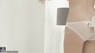 Skinny blonde masturbates her hairy pussy with passion