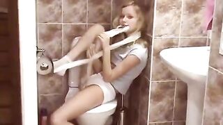 A nice surprise in the public toilet from a cute 18-year-old