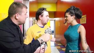 A group of guys fucked a girl in the crowd, capturing every moment