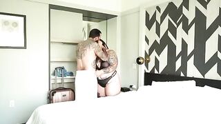 BBW cheats on her husband with a guest in the hotel room
