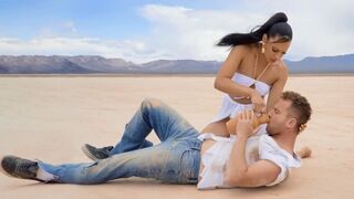 A girl has a strong desire to have sex, she is very excited