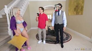A hot wife is fucking with her surrogate father