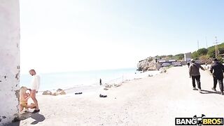 Insane anal sex on the beach in public