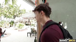 The stepson checked the size of the ass of his stepmother in a steamy encounter