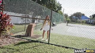 Why fuck in the ass right away, are there really no other holes? - Hot picanter picks up chicks