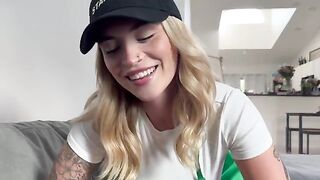 A young barista is tempted by a customer in a steamy encounter