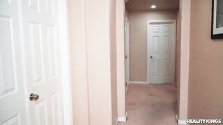 The girl is in the mood for fucking with anyone, 2024
