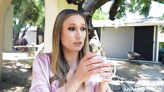 She wanted to feel an anal orgasm with her mom