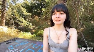 A young girl shows what she can do with her mouth in this steamy scene