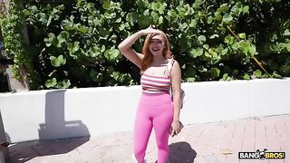 Sluts do not resist and they love to have sex in the car