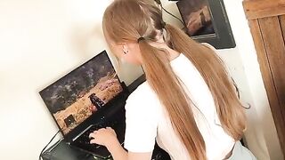 The hot stepmom again ended up with a messy cumshot on her leggings