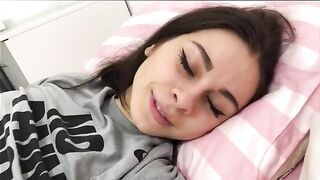 Boyfriend compensated his girlfriend for the hassle of daily life