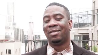 A balcony is a great place for enjoying sex with Negros