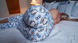 She woke up from a dream and her stepson had already crawled into her panties