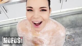 Sofia Lee finds the perfect ingredient for Jordi’s cocking recipe
