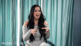 A man did not allow his friend to enjoy a blowjob from a sexy girl