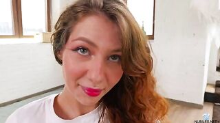 A girl reminded her boyfriend not to forget about her pussy