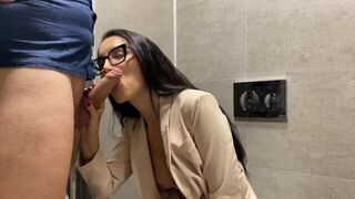 A hot brunette has sex right in the restaurant toilet booth