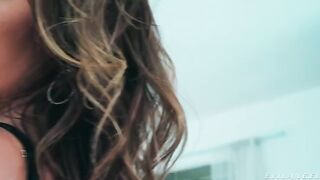 I see the anal target / I see the ass hole - hot brunette action