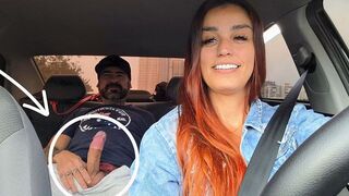 The hot girl agreed to have sex for a free ride