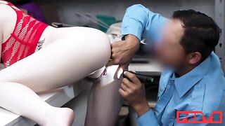 Don't be shy, look into the cameras. A nice blowjob scene