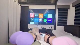The best threesome videos with big booty babes online