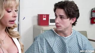 Girl even dared to do what many people wouldn't in a hospital