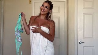 A beautiful step mom tore off her clothes like a lolly wrapper
