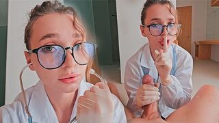A cute nurse distractes me from her blowjob by screaming loudly