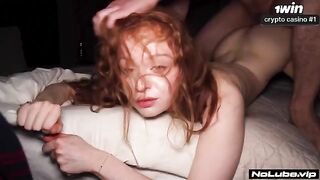 From a kiss to swallowing — just a tilt of the head, a perfect body