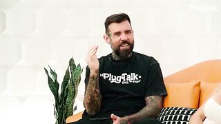 A double blowjob, then one after the other - a thrilling Adam22 scene