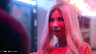 A little pretty girl Kenzie has sex in public places with someone